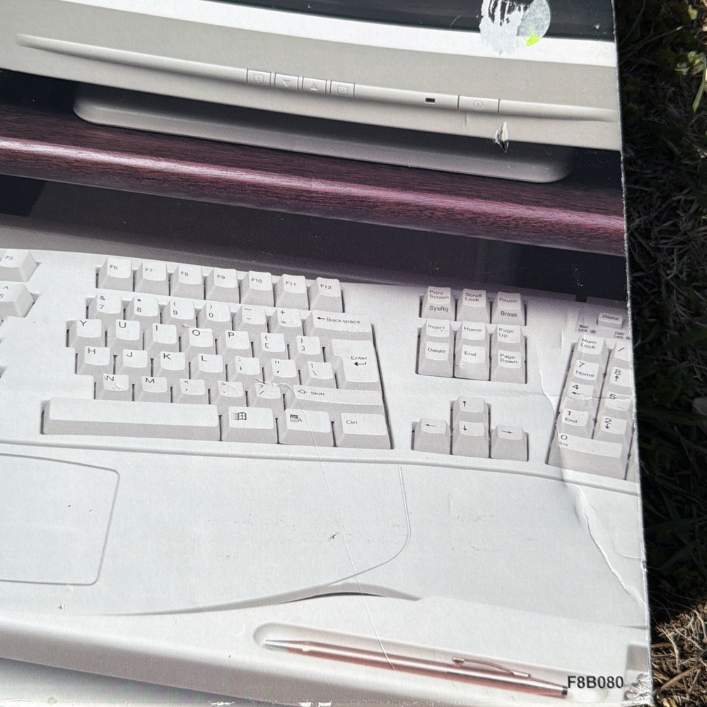 Belkin Under Desk‎ Keyboard Drawer W/ Built in Storage, Wrist Wrest (#F8B080)VTG